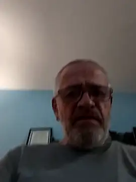 geilerschwanz64 online show from February 19, 12:35 am