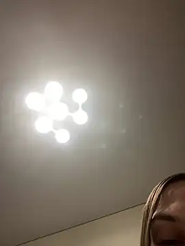 Janet Welder online show from March 23, 12:36 am