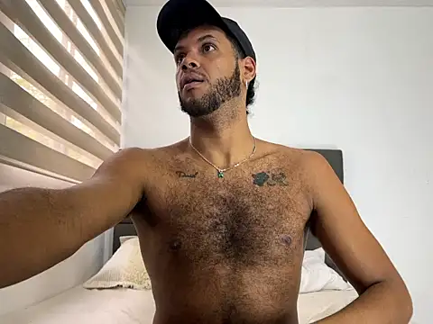 Snapshot of Lebronbig chatting on March 17, 12:41 pm Lebronbig online show from March 17, 12:41 pm