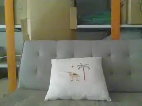 Snapshot of lusi77111 chatting on December 11, 10:03 am lusi77111 online show from December 11, 10:03 am