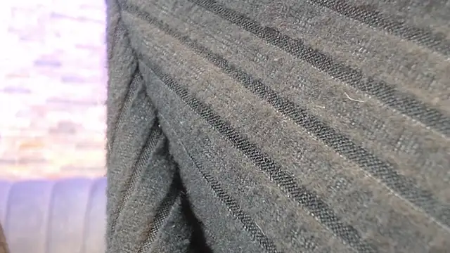 Snapshot of Kitty_fox_b chatting on February 10, 3:53 pm Kitty fox b online show from February 10, 3:53 pm