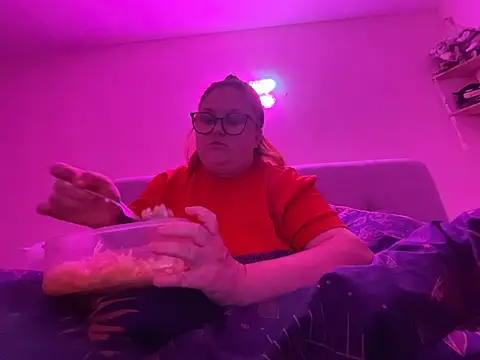Tallulah-mae-xoxox online show from January 7, 5:53 pm