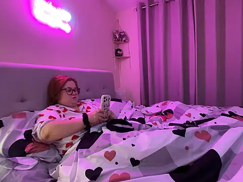 Tallulah-mae-xoxox online show from January 12, 8:57 pm