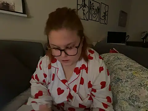 Tallulah-mae-xoxox online show from January 21, 8:21 pm