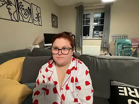 Tallulah-mae-xoxox online show from January 30, 6:43 pm