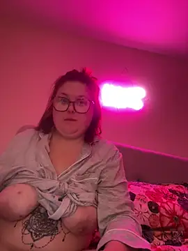Tallulah-mae-xoxox online show from February 8, 11:24 pm