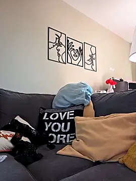 Tallulah-mae-xoxox online show from March 28, 10:04 am