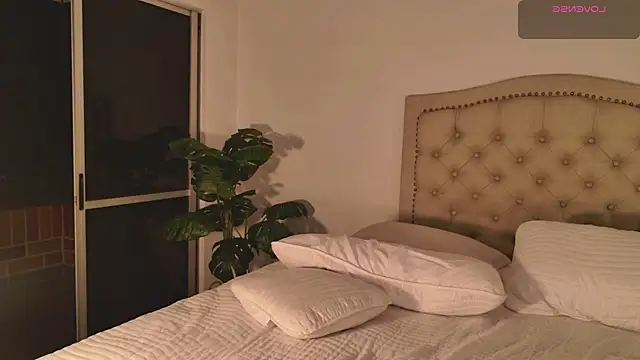 Scarlett grand online show from October 7, 11:24 pm