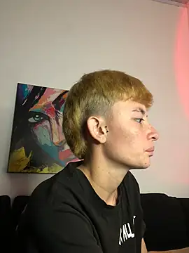 Snapshot of nico_18x chatting on February 8, 2:04 am nico 18x online show from February 8, 2:04 am