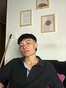 Snapshot of nico_18x chatting on February 12, 8:40 pm nico 18x online show from February 12, 8:40 pm