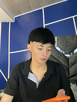 Snapshot of nico_18x chatting on February 13, 5:58 am nico 18x online show from February 13, 5:58 am