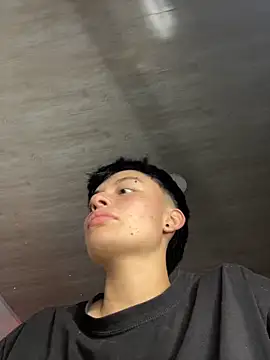 Snapshot of nico_18x chatting on February 18, 3:42 am nico 18x online show from February 18, 3:42 am