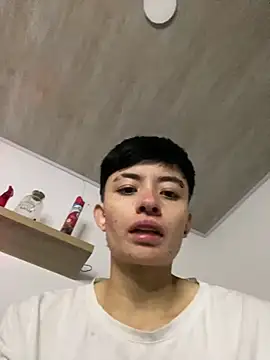 Snapshot of nico_18x chatting on February 23, 3:56 am nico 18x online show from February 23, 3:56 am