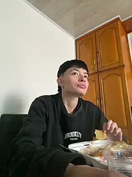 Snapshot of nico_18x chatting on March 6, 7:54 pm nico 18x online show from March 6, 7:54 pm