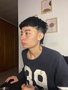 Snapshot of nico_18x chatting on March 8, 6:47 pm nico 18x online show from March 8, 6:47 pm