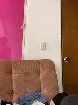 Snapshot of nico_18x chatting on March 18, 5:10 pm nico 18x online show from March 18, 5:10 pm