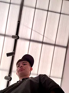 Snapshot of nico_18x chatting on September 17, 7:26 pm nico 18x online show from September 17, 7:26 pm