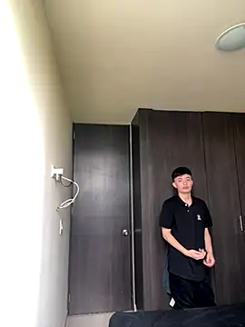 Snapshot of nico_18x chatting on October 18, 7:03 pm nico 18x online show from October 18, 7:03 pm