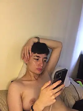 Snapshot of nico_18x chatting on October 31, 6:53 pm nico 18x online show from October 31, 6:53 pm