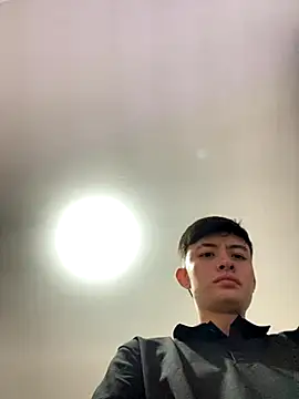 Snapshot of nico_18x chatting on November 12, 3:18 am nico 18x online show from November 12, 3:18 am