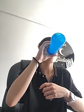 Snapshot of nico_18x chatting on November 16, 3:28 pm nico 18x online show from November 16, 3:28 pm