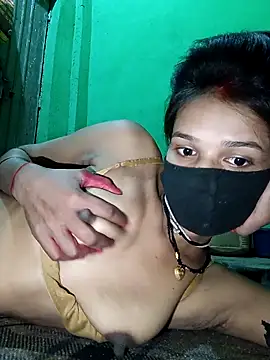 Snapshot of Hoty_girl_143 chatting on October 20, 2:56 am Hoty girl 143 online show from October 20, 2:56 am