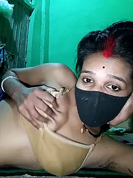 Snapshot of Hoty_girl_143 chatting on November 11, 2:50 pm Hoty girl 143 online show from November 11, 2:50 pm