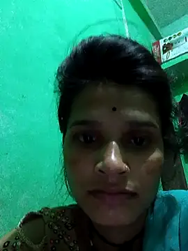 Snapshot of Hoty_girl_143 chatting on November 23, 11:15 pm Hoty girl 143 online show from November 23, 11:15 pm