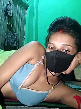 Snapshot of Hoty_girl_143 chatting on December 3, 4:16 pm Hoty girl 143 online show from December 3, 4:16 pm