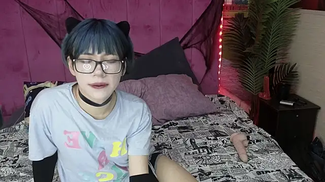 Snapshot of Baby_lunatic chatting on December 4, 7:06 am Baby lunatic online show from December 4, 7:06 am