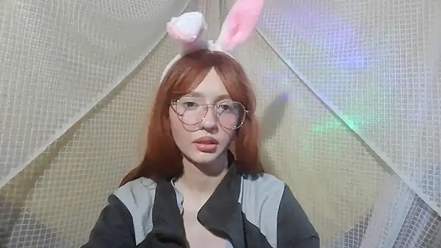 IsabellaBlacky online show from April 5, 4:42 am