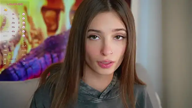 Snapshot of EvaLung777 chatting on October 23, 8:46 am EvaLung777 online show from October 23, 8:46 am