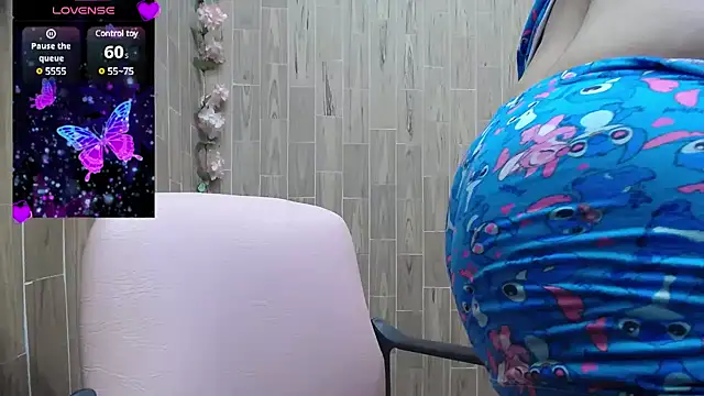 solyeria online show from March 20, 6:52 am