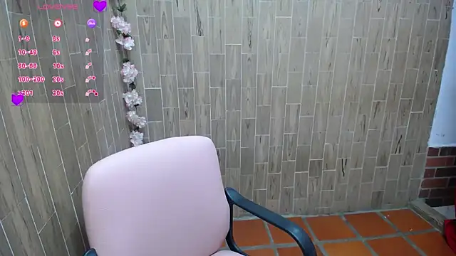 solyeria online show from September 10, 1:05 am