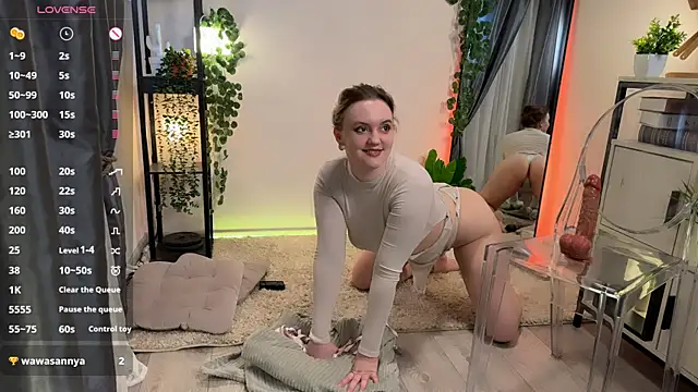 Lella Ryann  online show from February 1, 9:40 pm