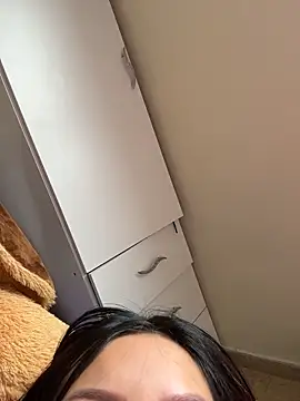 missycanoo online show from March 23, 12:42 pm