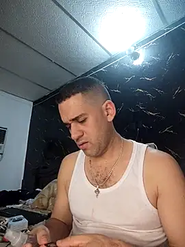 CRISTHIAN GREY01 online show from January 17, 5:49 pm