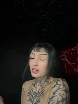 Annie LS online show from March 20, 9:46 pm