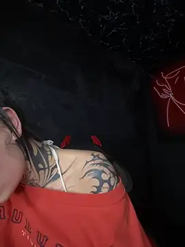 Annie LS online show from March 22, 8:37 pm