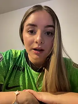 imlindapink online show from June 2, 4:53 pm