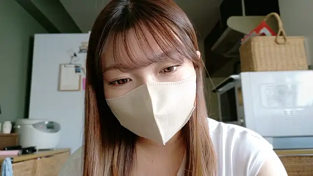  Yui  online show from October 2, 5:58 am