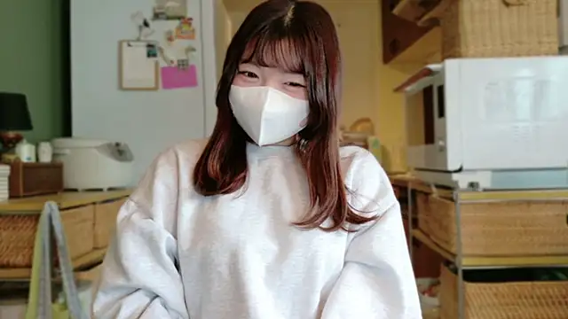  Yui  online show from November 6, 3:18 am