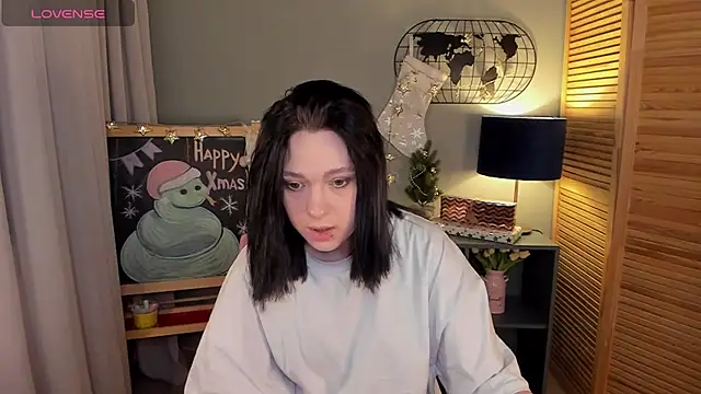 fiamoory online show from December 16, 4:34 am