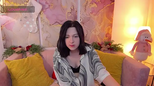 fiamoory online show from December 20, 4:42 am