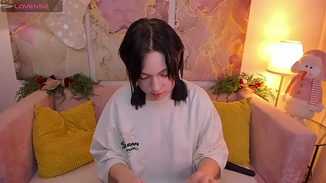 fiamoory online show from January 5, 4:14 am