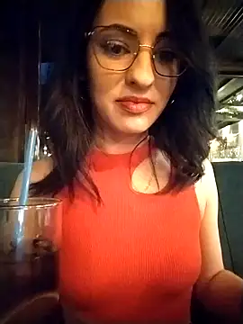 saidaskye online show from December 17, 3:28 pm