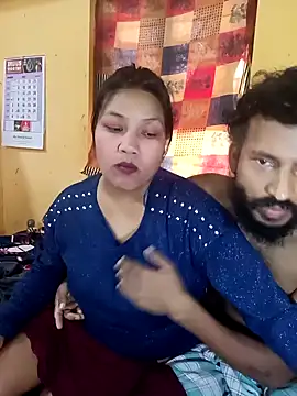 Snapshot of Radhikadavi879 chatting on January 29, 5:51 am Radhikadavi879 online show from January 29, 5:51 am