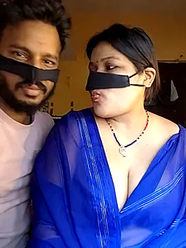 Radhikadavi879 online show from December 22, 7:38 am