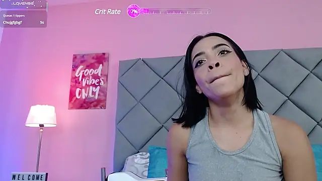 SaraSchmitt online show from March 5, 7:17 pm