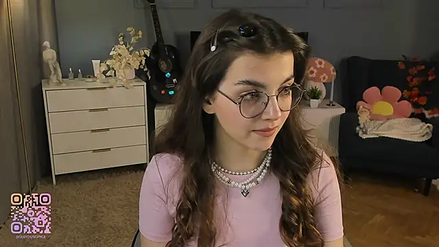 FlairEdgin online show from November 3, 7:15 pm